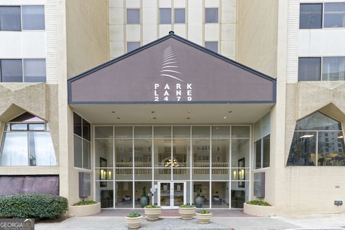 601-2479 Peachtree Rd Ne, Atlanta, GA, 30305-4131 | Card Image