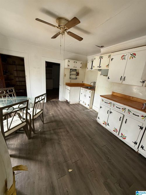 1500 7th Ave N, Bessemer, AL, 35020-5779 | Card Image