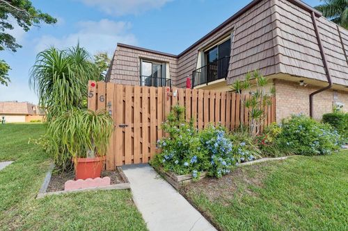 564 Springdale Circle, Palm Springs, FL, 33461 | Card Image