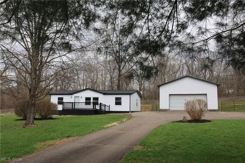 10441 Township Road 262, Millersburg, OH, 44654-9778 | Card Image