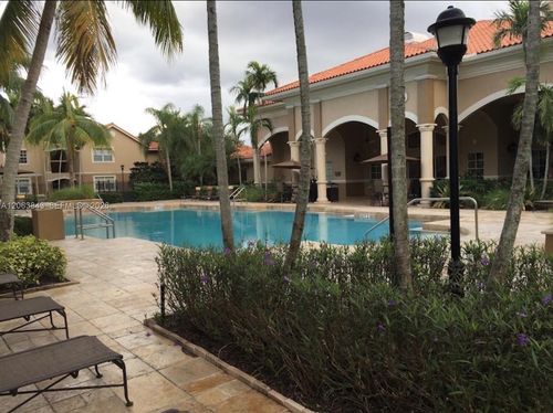 11102-230 Sw 117th Ter, Pembroke Pines, FL, 33025-3495 | Card Image