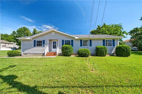 2 Butler Farm Rd, Hampton, VA, 23666-1518 | Card Image