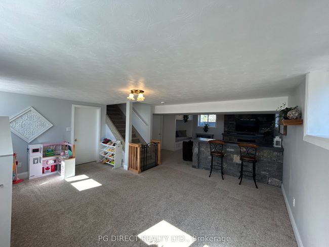 7799 Eighth Line, House other with 4 bedrooms, 2 bathrooms and 6 parking in Drayton ON | Image 14