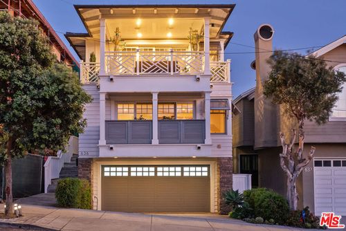 636 12th St, Manhattan Beach, CA, 90266 | Card Image