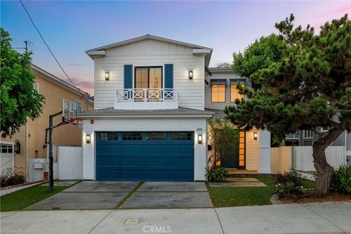 2001 Oak Ave, Manhattan Beach, CA, 90266-5124 | Card Image