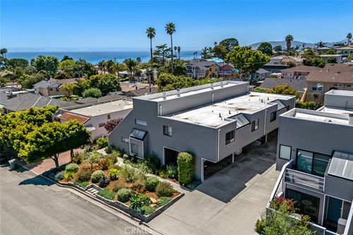 120 Montecito Ave, Pismo Beach, CA, 93449-1966 | Card Image