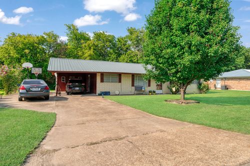 1705 W Taylor St, Clarksville, TX, 75426-3409 | Card Image