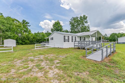 44192 Pinebreeze Cir, CALLAHAN, FL, 32011-4185 | Card Image