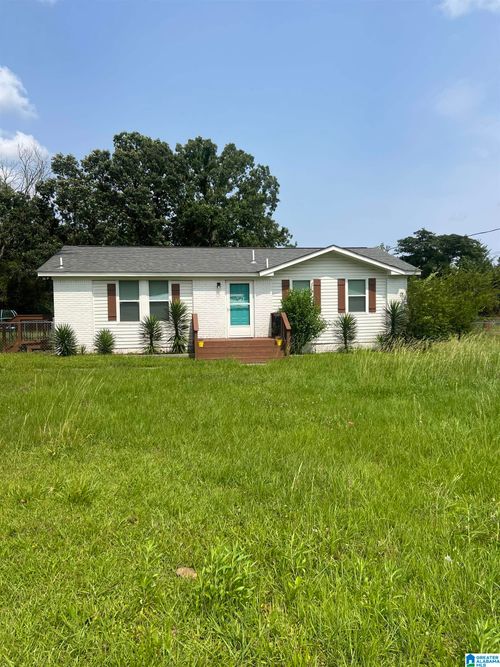 803 Bahia Ln, BESSEMER, AL, 35023-5505 | Card Image