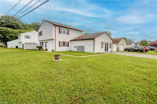 3544 Faraday Ln, Virginia Beach, VA, 23452-4049 | Card Image