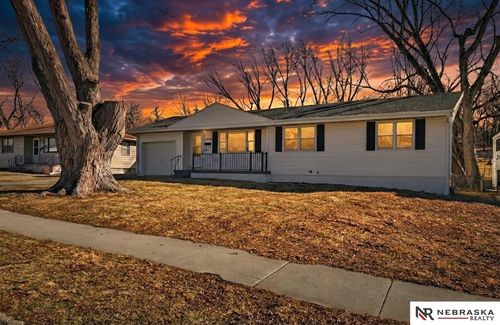 1703 Pelton Ave, Bellevue, NE, 68005-3846 | Card Image