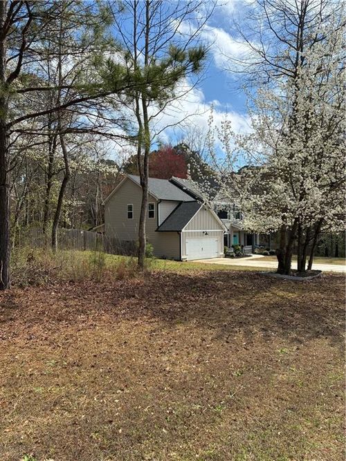 7010 Palomino Trl, Winston, GA, 30187-5600 | Card Image