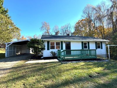 225 Forest Drive, House other with 3 bedrooms, 1 bathrooms and null parking in Hillsville VA | Image 2