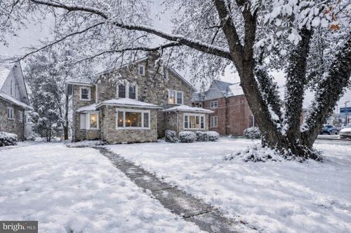 514 E Lancaster Ave, DOWNINGTOWN, PA, 19335-2723 | Card Image