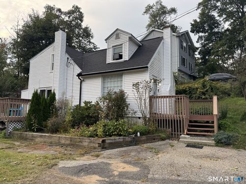51 Oronoque Trl, Shelton, CT, 06484-4950 | Card Image