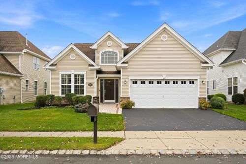 42 Twilight Drive, Barnegat, NJ, 08005 | Card Image