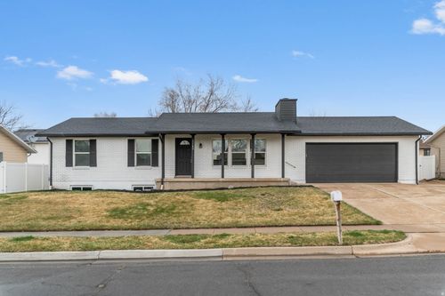 1180 700, Clearfield, UT, 84015-9352 | Card Image