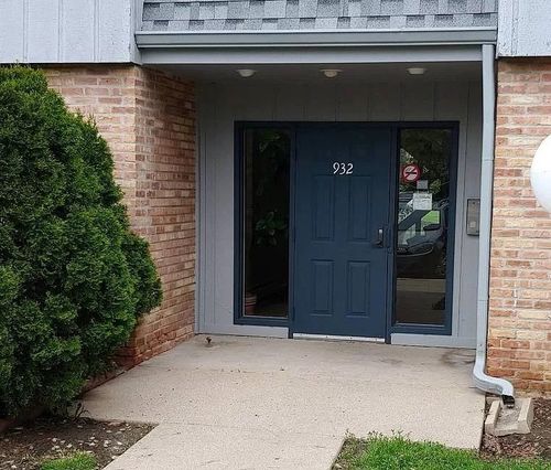 102-932 E Old Willow Rd, Prospect Heights, IL, 60070-2436 | Card Image