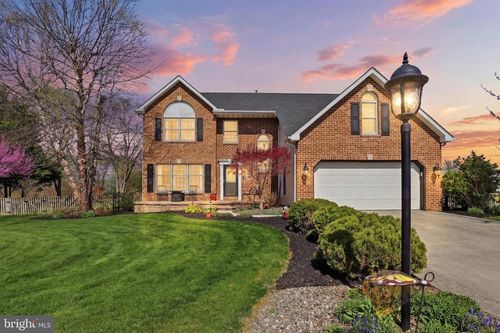 117 Wheaton Dr, LITTLESTOWN, PA, 17340-1357 | Card Image