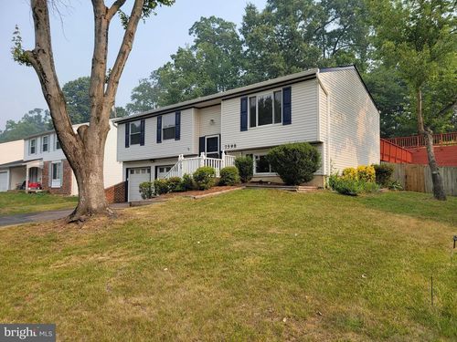 7598 Springfield Hills Dr, SPRINGFIELD, VA, 22153-3123 | Card Image