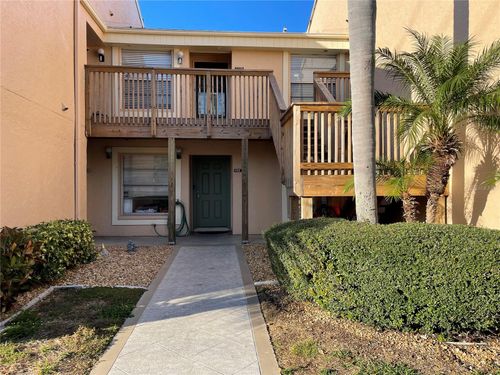 6330 7th Ave W, BRADENTON, FL, 34209-3517 | Card Image