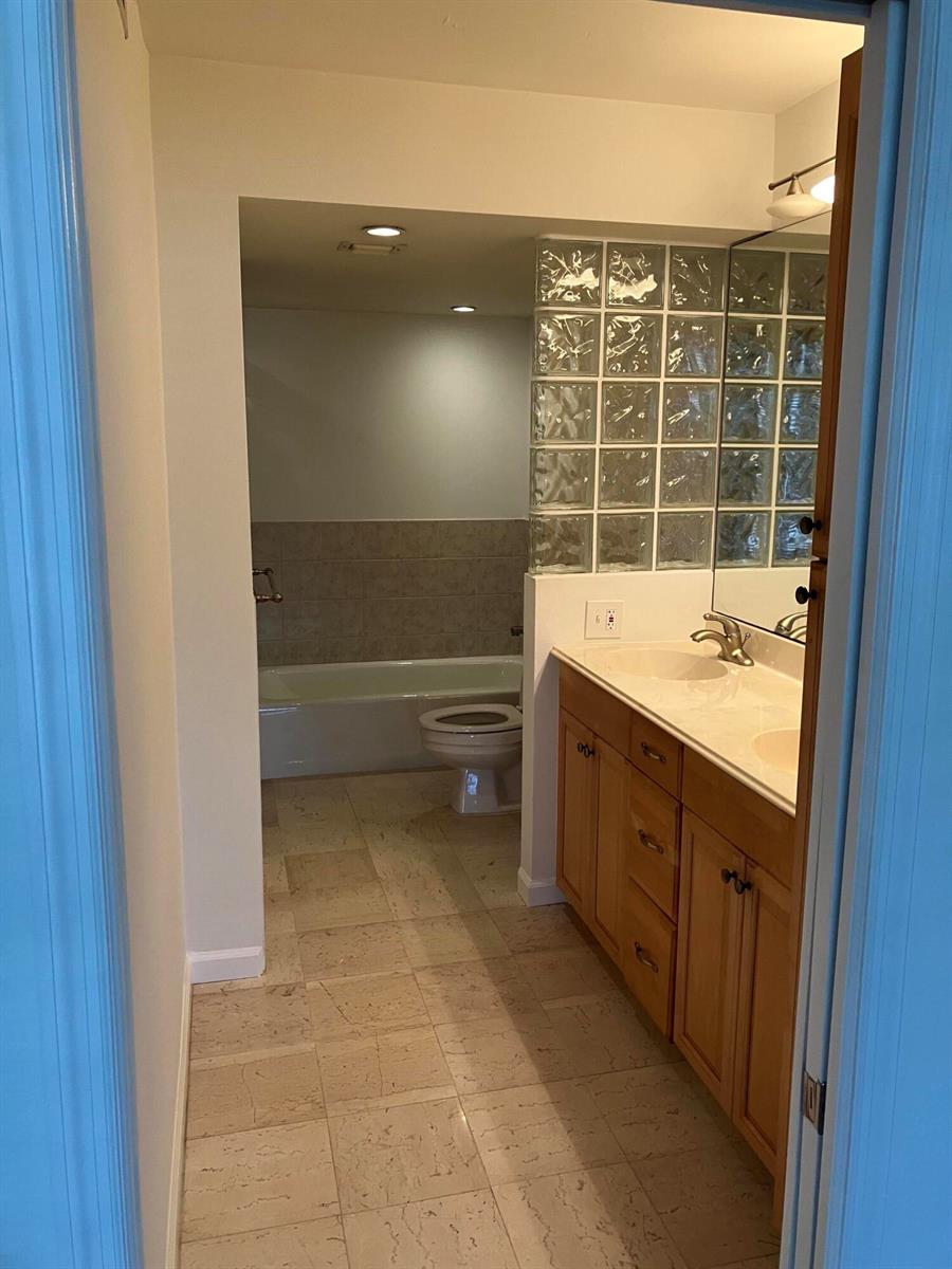 Residential Lease in Juno Beach 4