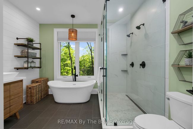 76 Old Aspdin Rd, House other with 4 bedrooms, 3 bathrooms and 6 parking in Utterson ON | Image 21