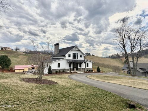 190 Farmhouse Village Trail, Butler, TN, 37640 | Card Image
