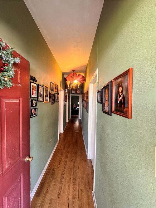 406 S Wilson St, Kaufman, TX, 75142-2520 | Card Image