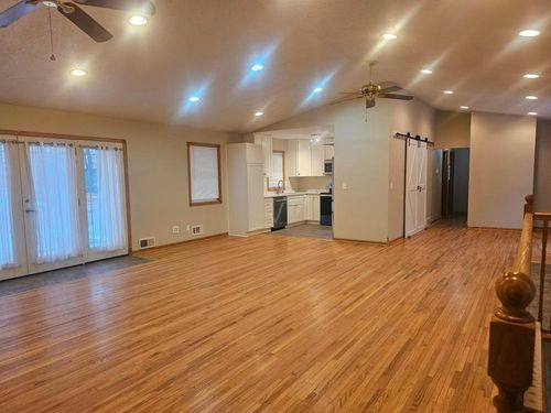 1209 Pearson Pkwy, Brooklyn Park, MN, 55444-1757 | Card Image