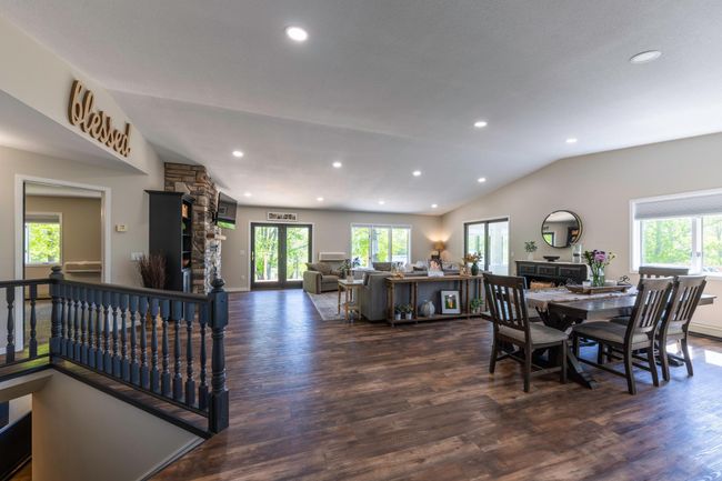 Living/Dining | Image 11