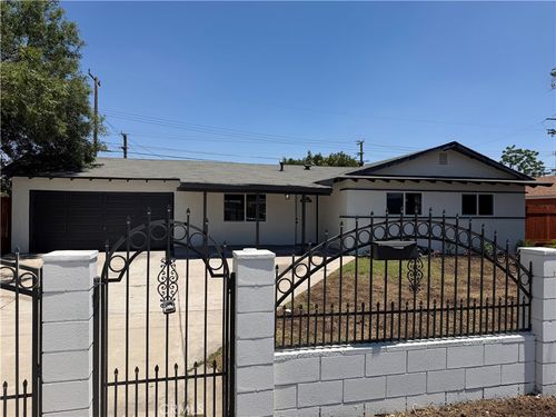 1473 Arizona Ave, San Bernardino, CA, 92411-1573 | Card Image