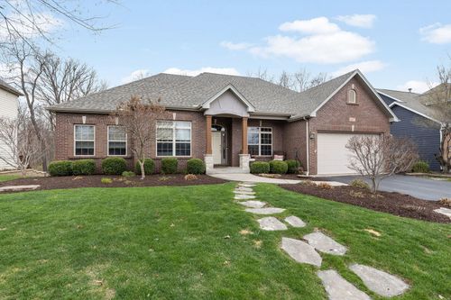 347 Windham Cir, Yorkville, IL, 60560-9038 | Card Image