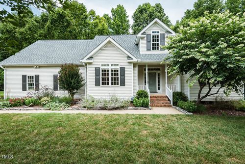 906 Stuart Drive, Mebane, NC, 27302 | Card Image
