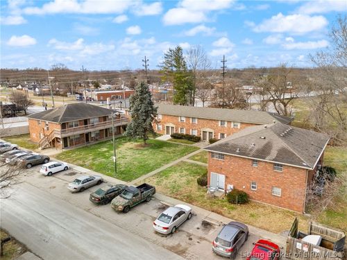 401, 407, 415 Kensington Drive, Clarksville, IN, 47129 | Card Image