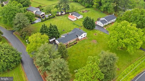 4000 Latham Dr, HAYMARKET, VA, 20169-2409 | Card Image