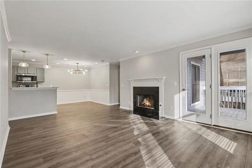 225 Warm Springs Cir, Roswell, GA, 30075-4966 | Card Image