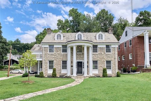 1017 Edgewood Dr, Charleston, WV, 25302-3018 | Card Image