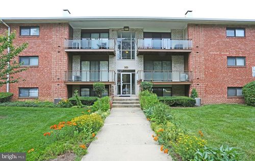 10401 46th Ave, BELTSVILLE, MD, 20705-2407 | Card Image