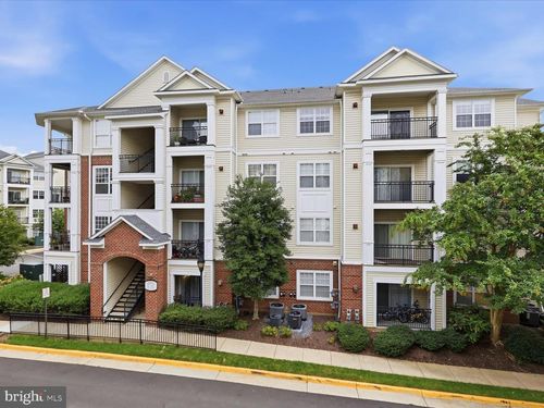 402-12933 Centre Park Cir, HERNDON, VA, 20171-5862 | Card Image