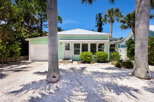 504 Spring Ave, ANNA MARIA, FL, 34216 | Card Image