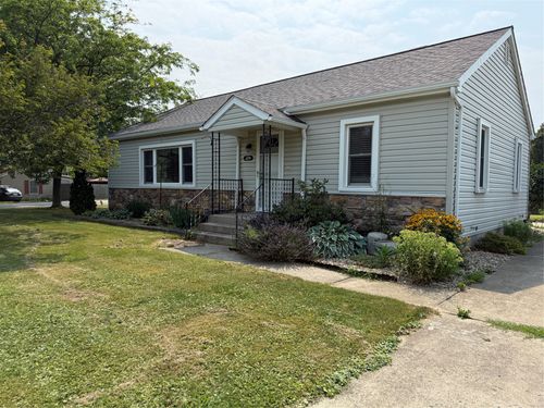 2570 Mill St, North East, PA, 16428-2113 | Card Image