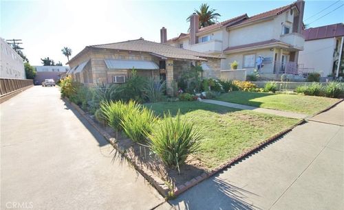 115 S Chester Ave, Pasadena, CA, 91106-3105 | Card Image