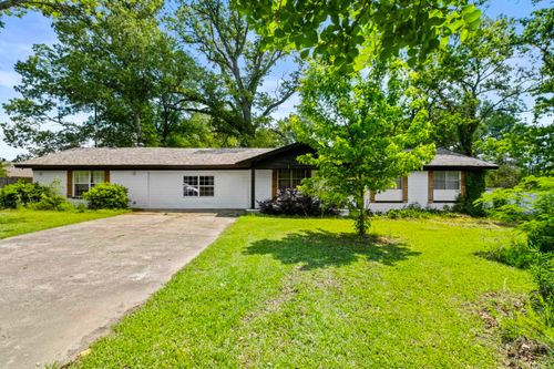 761 Peyton St, Ward, AR, 72176-9249 | Card Image