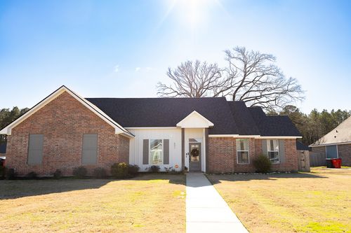 601 Jamies Pt, Stonewall, LA, 71078-8415 | Card Image