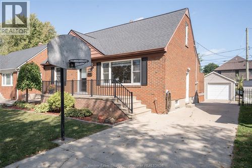 1240 Belle Isle View Blvd, Windsor, ON, N8S3G7 | Card Image