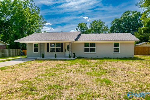 1603 4th Ave Sw, Decatur, AL, 35601-4811 | Card Image