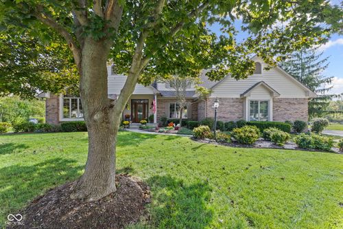 10373 Quiet Way, Indianapolis, IN, 46239-9440 | Card Image