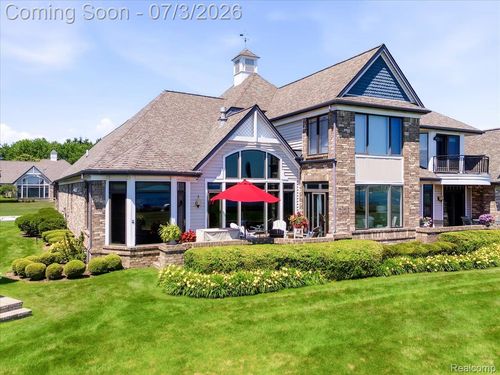 28-1564 Edison Shores Pl, Port Huron, MI, 48060-3300 | Card Image