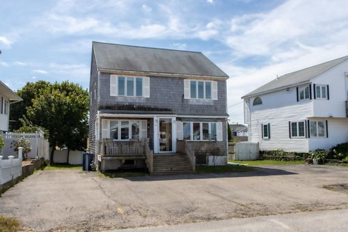 60 Plymouth St, Hampton, NH, 03842 | Card Image